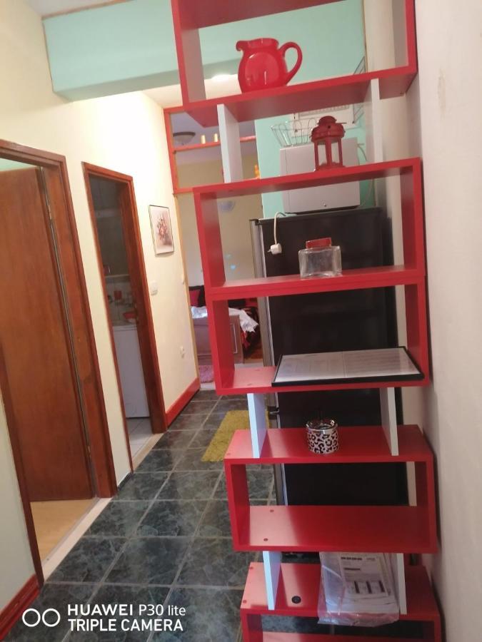 Apartmani Zute Račišće Екстериор снимка